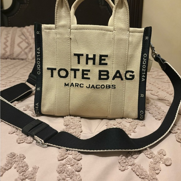 Marc Jacobs Cream and Black Tote Bag